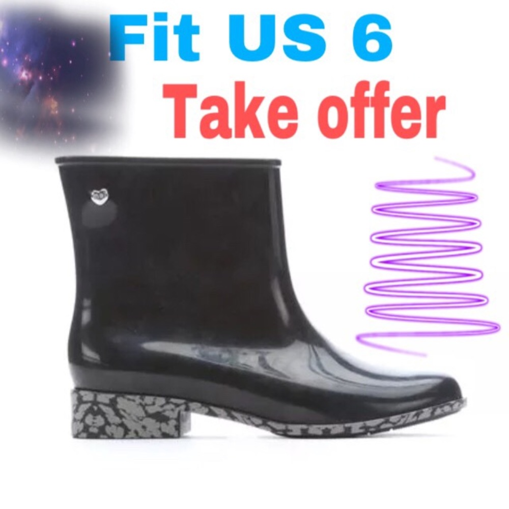 New Melissa Goji Berry Almond Toe Boots fit 5.5-6 - Picture 1 of 5